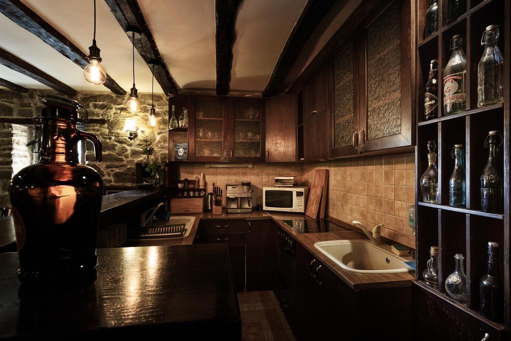 Chamurkov Guest House فيليكو ترنوفو الغرفة الصورة